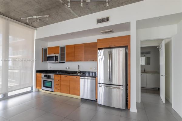 TWO MIDTOWN MIAMI CONDO