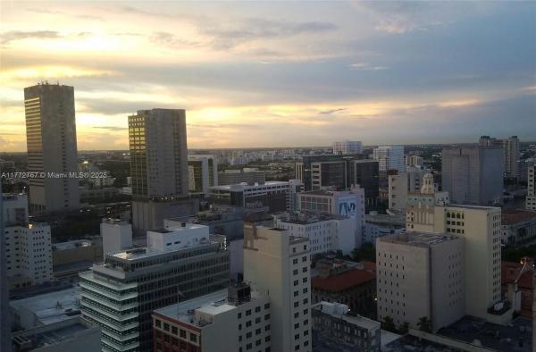 151 SE 1ST ST #3006, MIAMI, FL 33131