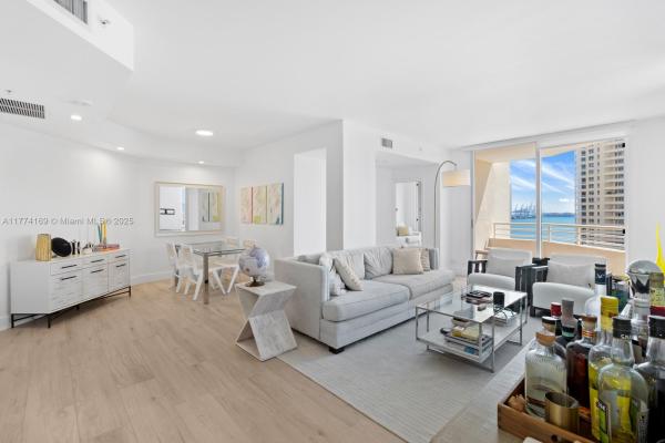 ONE TEQUESTA POINT CONDO