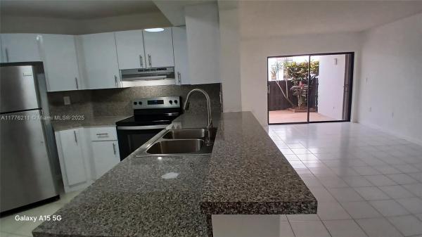 BLEAU FONTAINE CONDO #2