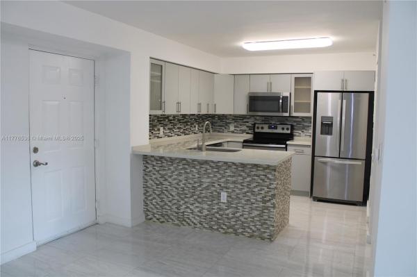 ENCLAVE AT DORAL CONDO NO