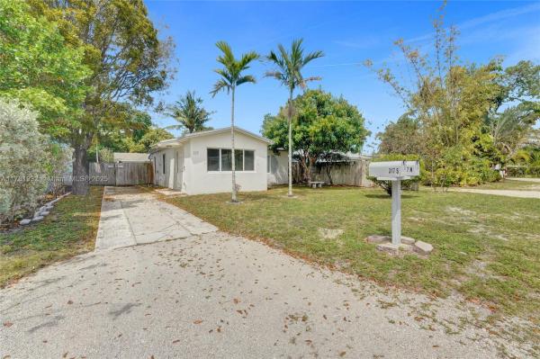 CROISSANT PARK SOUTH RIVE