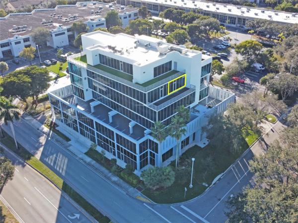 ELITE CENTRE AT DORAL