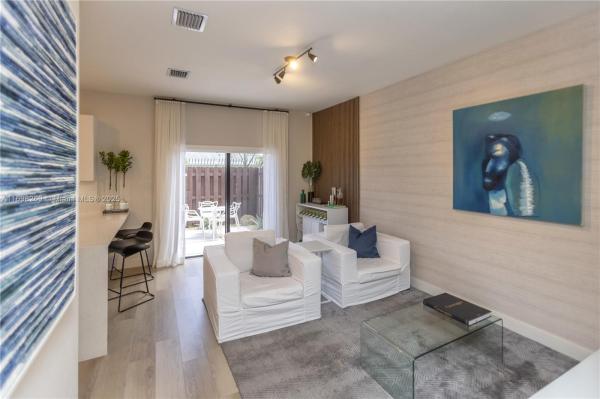 Vistas at Via Ventura