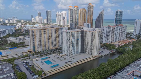 230 174TH ST #615, SUNNY ISLES BEACH, FL 33160