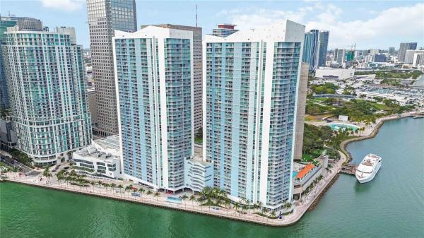 ONE MIAMI EAST CONDO