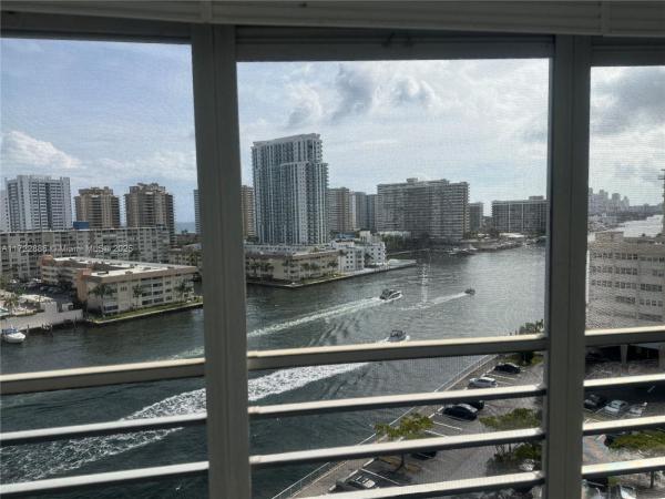 Lake Point Tower Condo