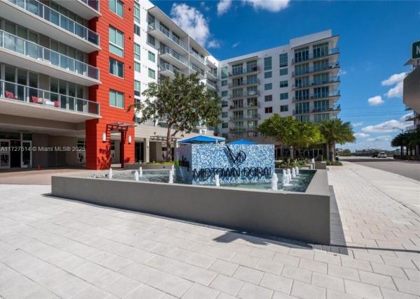 MIDTOWN DORAL CONDO 4