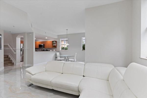 CORONADO AT DORAL IV COND