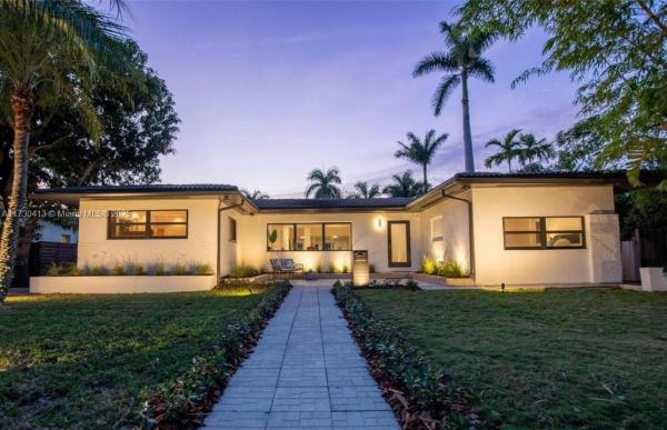 MIAMI SHORES ESTATES