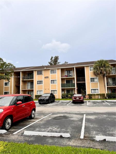 PALMS OF PEMBROKE CONDO