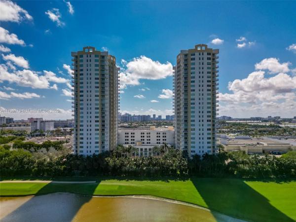 1745 E HALLANDALE BEACH BLVD #1104W, HALLANDALE BEACH, FL 33009
