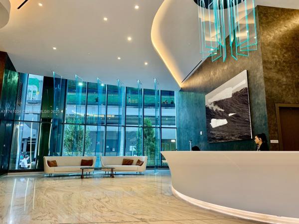 1000 BRICKELL PLZ #2003, MIAMI, FL 33131