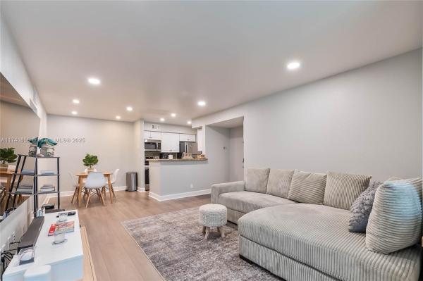 SUNDANCE AT DAVIE CONDO