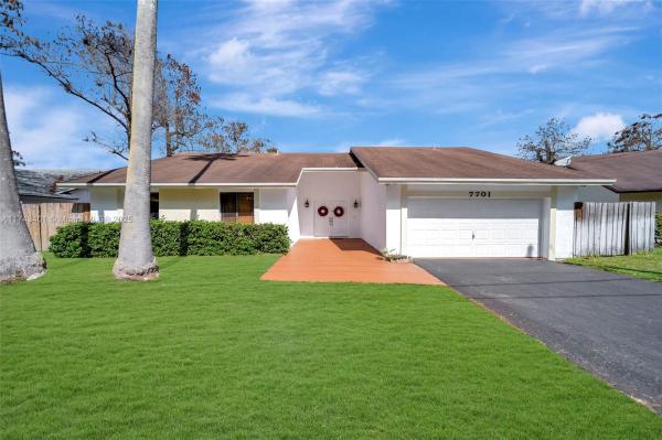 BOULEVARD WOODS WEST SEC