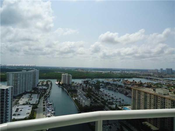 15811 COLLINS AVE #2605, SUNNY ISLES BEACH, FL 33160