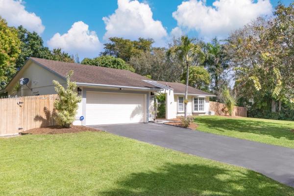 PINEWOOD ESTS 3RD ADDN