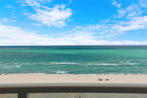 ARLEN BEACH CONDO