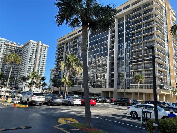 2049 S OCEAN DR #1510, HALLANDALE BEACH, FL 33009