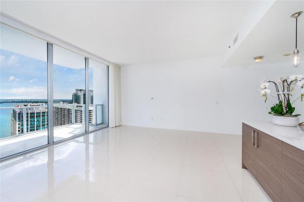1060 BRICKELL AVE #4203, MIAMI, FL 33131
