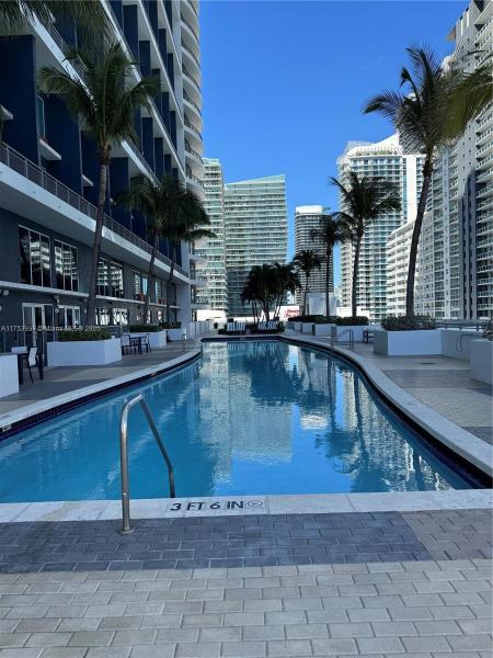 INFINITY AT BRICKELL COND