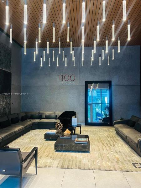 1100 S MIAMI AVE #2802, MIAMI, FL 33130