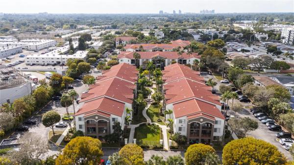 Gables Court Condo