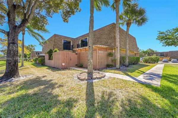 Woodland Lake Estates