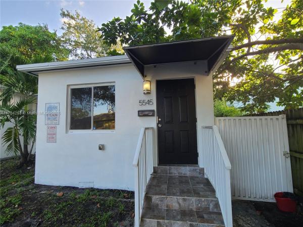 54 ST BUS CENTER SUB