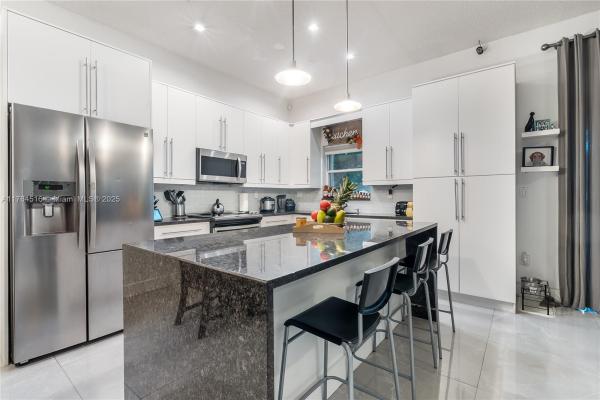 WEST PARK-WEST PARCEL