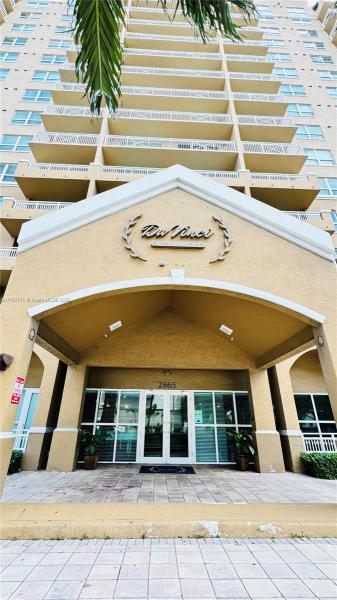 DA VINCI ON DOUGLAS A CON