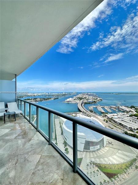 888 BISCAYNE BLVD #4803, MIAMI, FL 33132