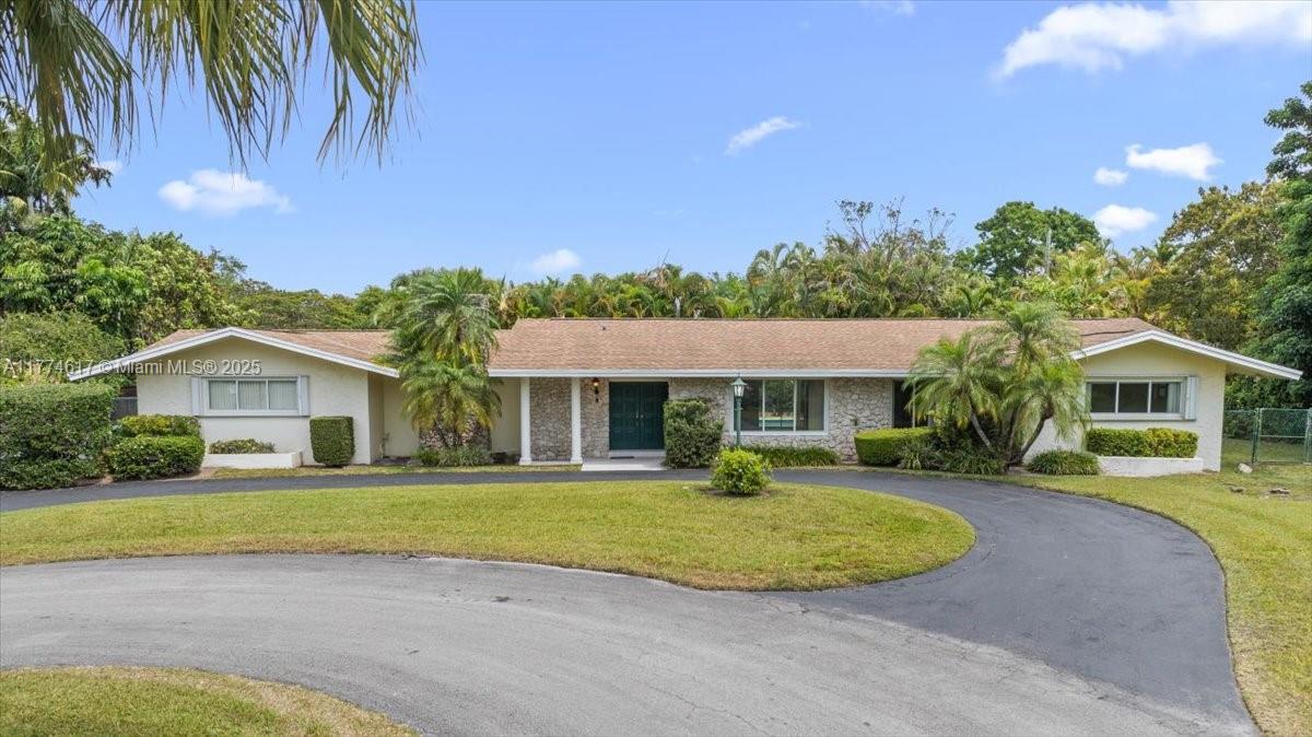 REG-AL PARK ESTATES - фото