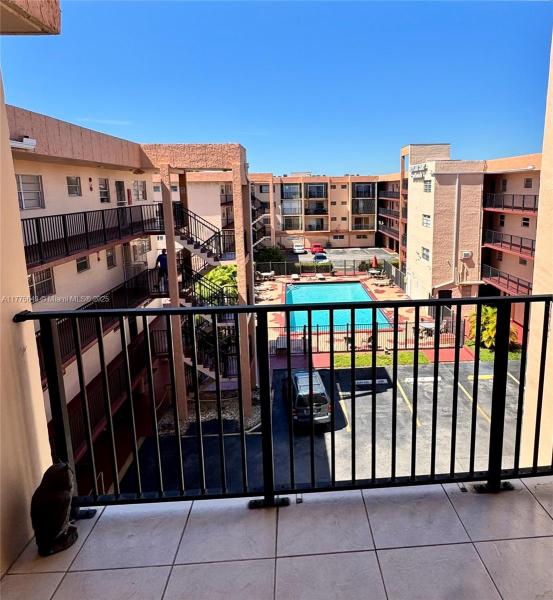 WESTLAND COURTS CONDO