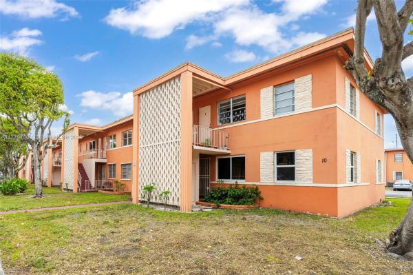 CORAL GARDENS CONDO BLDG