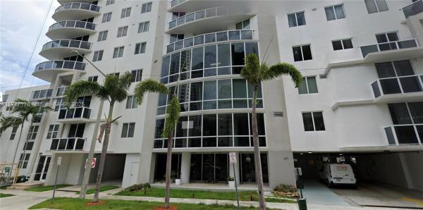 23 BISCAYNE BAY CONDO