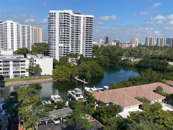 MYSTIC POINTE TOWER 500 C