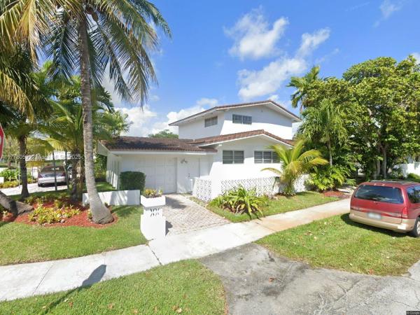 HIGHLAND WOODS SEC 1