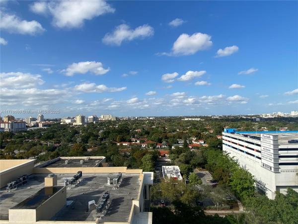 CORAL PLAZA OF MIAMI COND