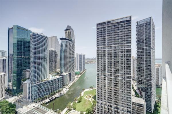 500 BRICKELL AVE #3807, MIAMI, FL 33131