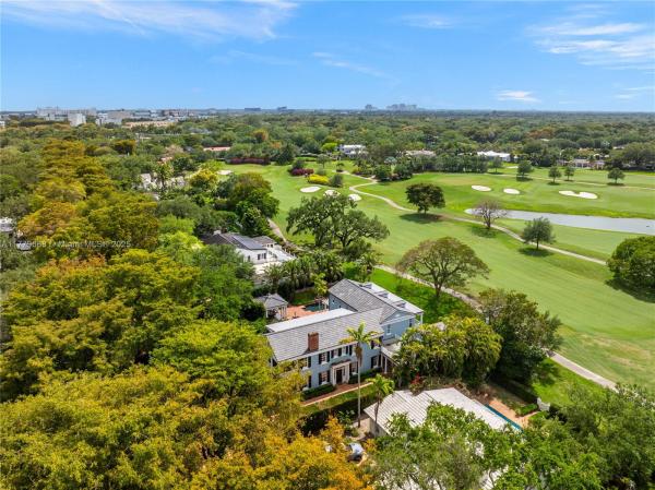 C GAB COUNTRY CLUB SEC 5