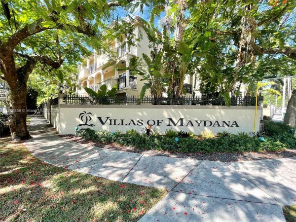 VILLAS OF MAYDANA CONDO