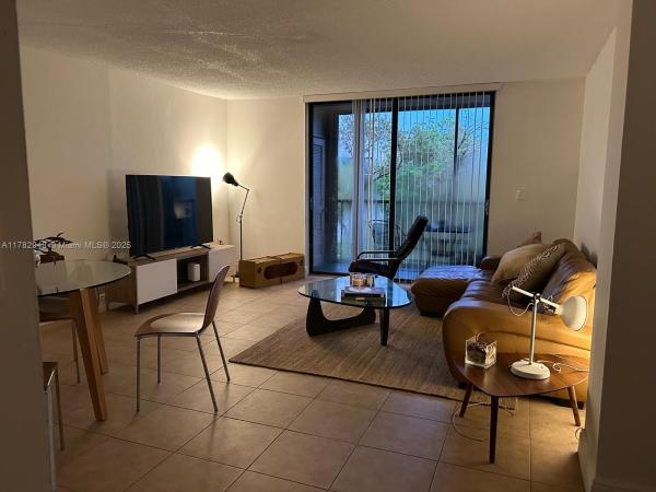 HORIZONS WEST CONDO #3