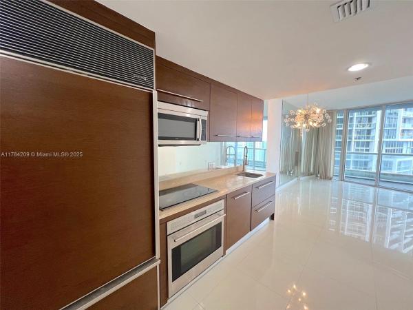 495 BRICKELL AVE #4208, MIAMI, FL 33131