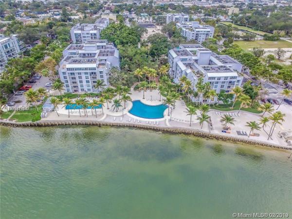 NIRVANA CONDO NO FOUR CON