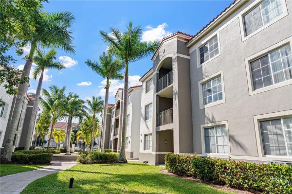 Gables Court Condo