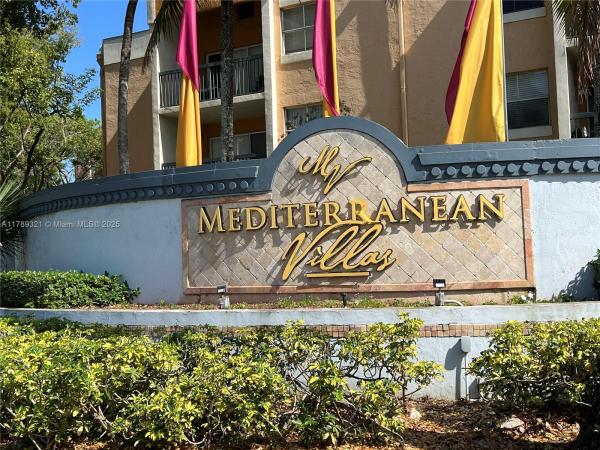 MEDITERRANEAN VILLAS COND