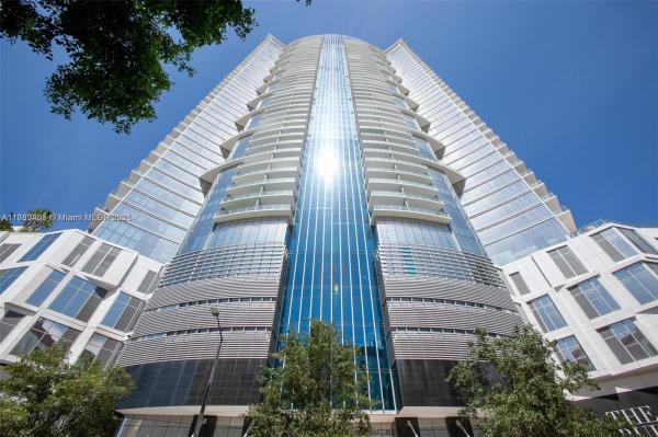 851 NE 1ST AVE #4407, MIAMI, FL 33132