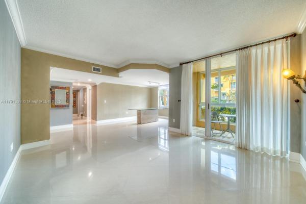 YACHT CLUB AT PORTOFINO C