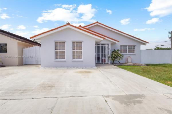 GREENLAND ESTATES 1ST ADD